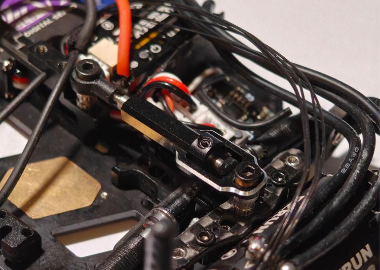 MRX Master Optional Center Damper (Droop Adj.) - Click Image to Close