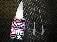 Super quick glue for R/C Car Rubber Tire Super quick glue for R/C Car Rubber Tire